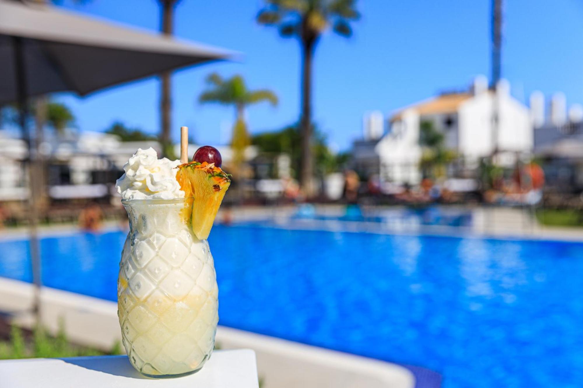 Honorio - Pool&garden Apartahotel 3*