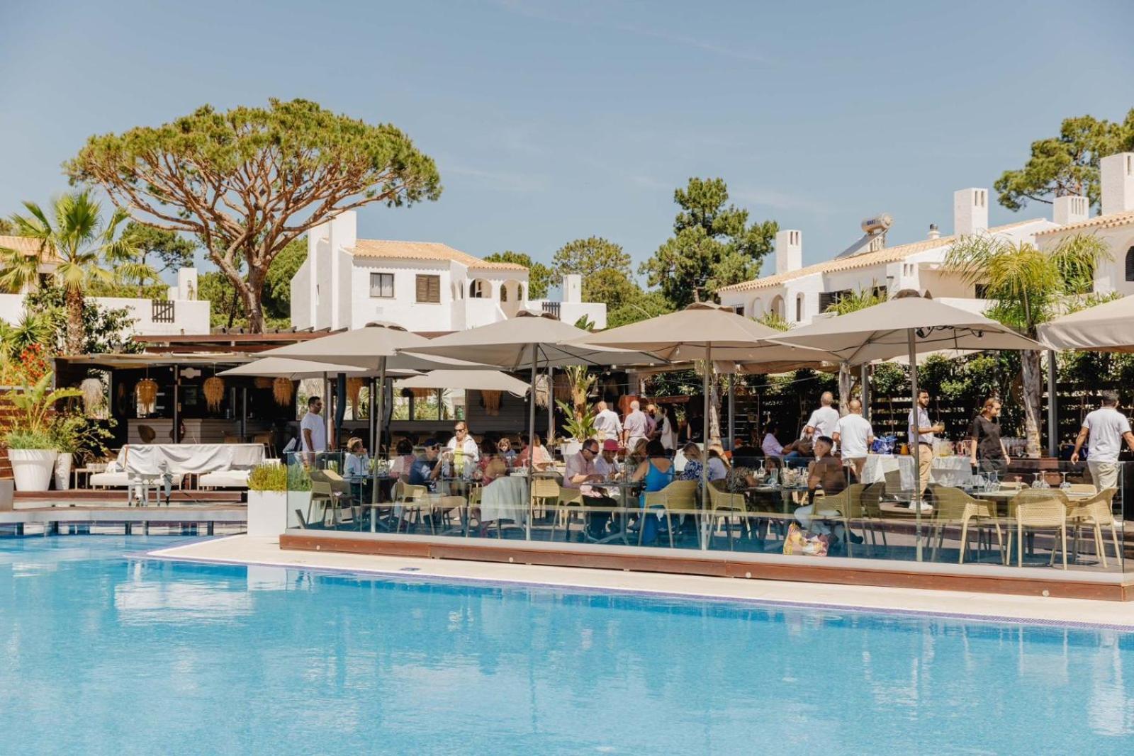 Honorio - Pool&garden Apartahotel Vilamoura
